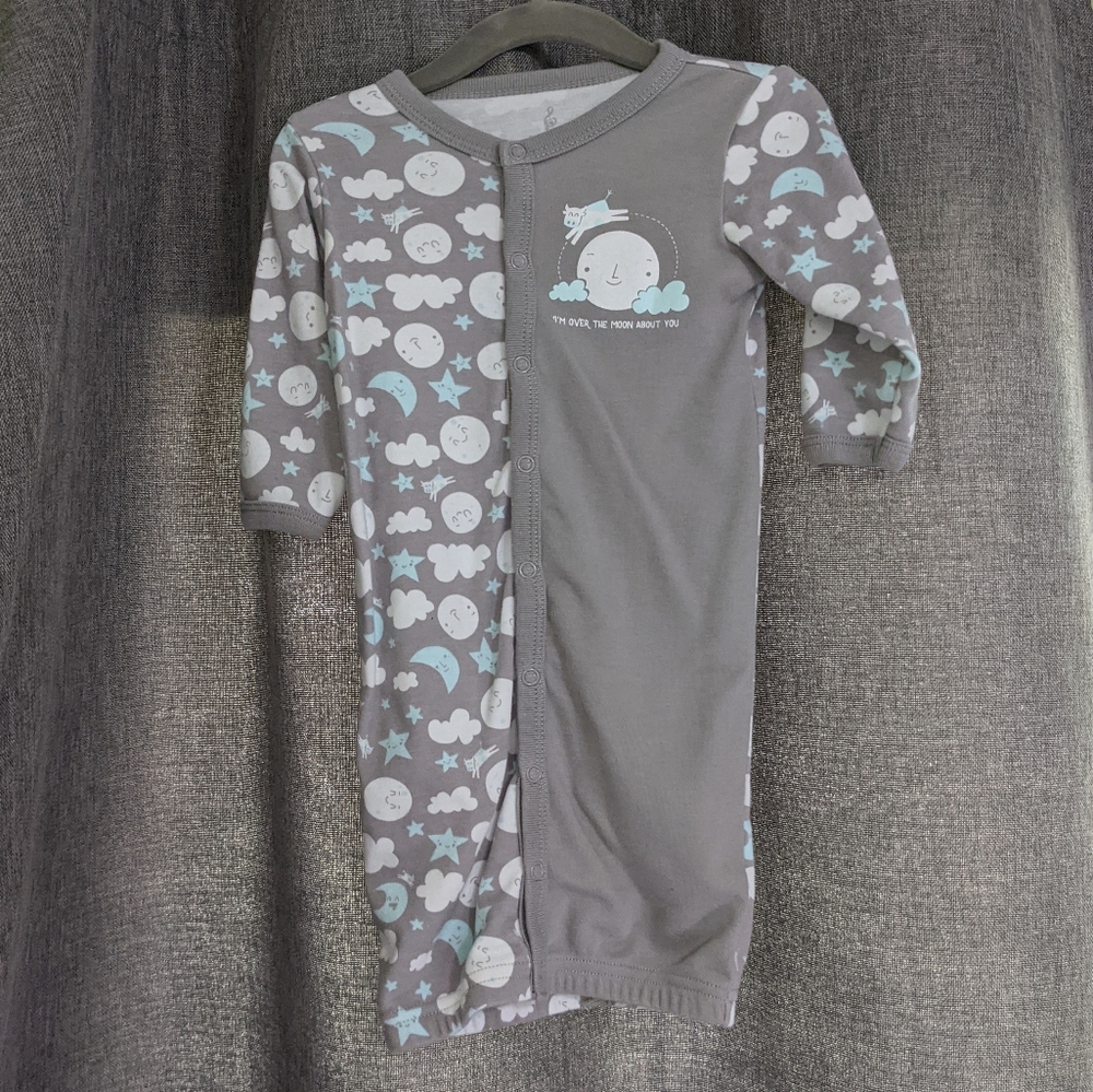 Baby gown/sleeper (bundle 4 for $10!)
